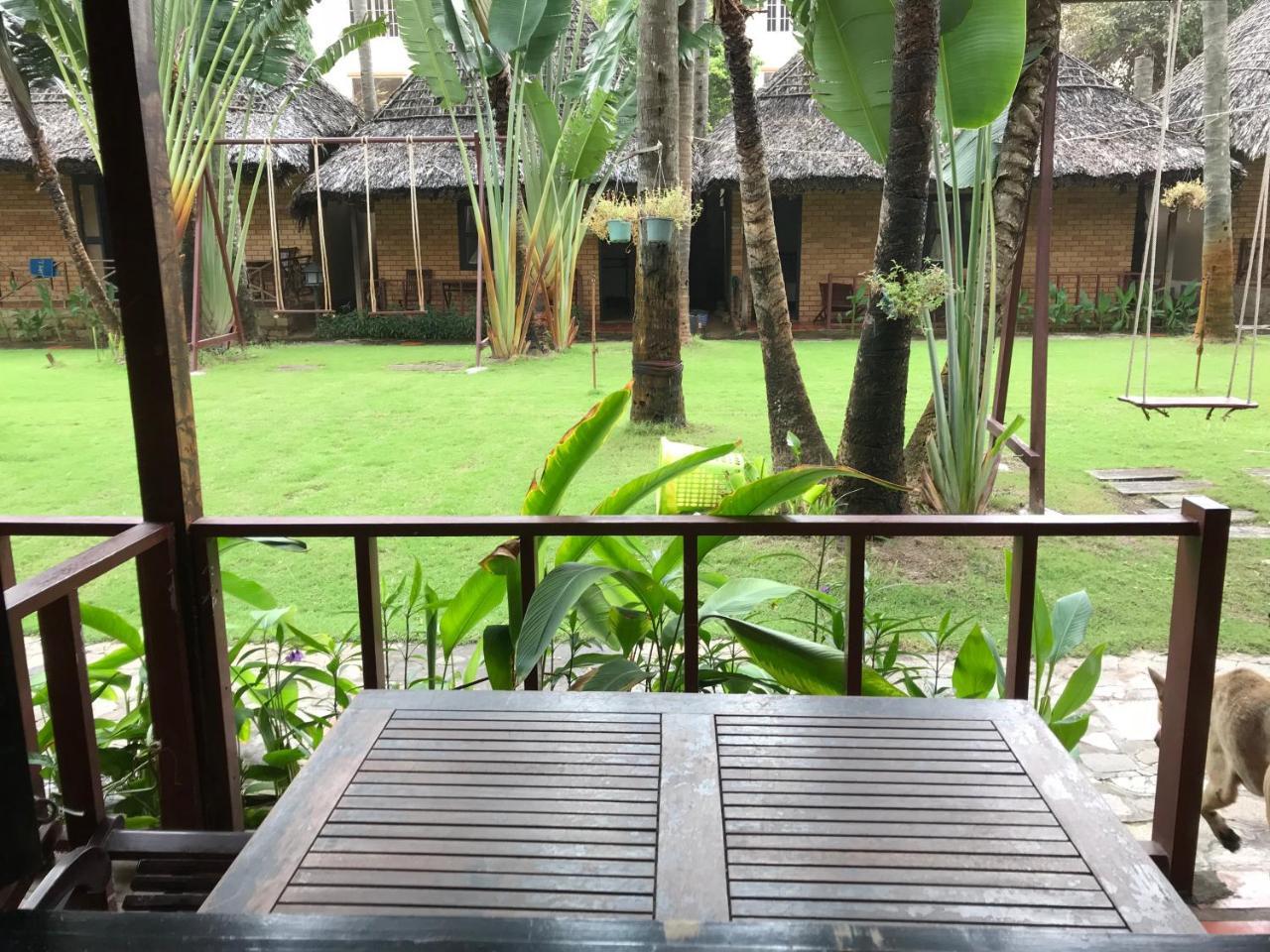 Sky Guest House Mũi Né Buitenkant foto